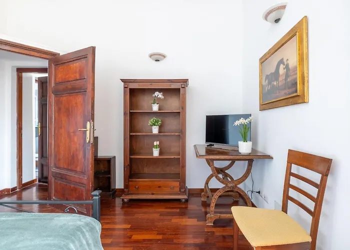 Luxury In The Heart Of Rome - Near Metro A And B